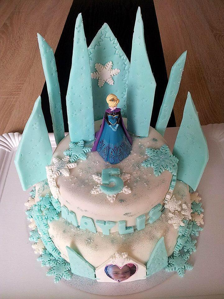 recette Gâteau d'anniversaire Le château de La Reine des Neiges