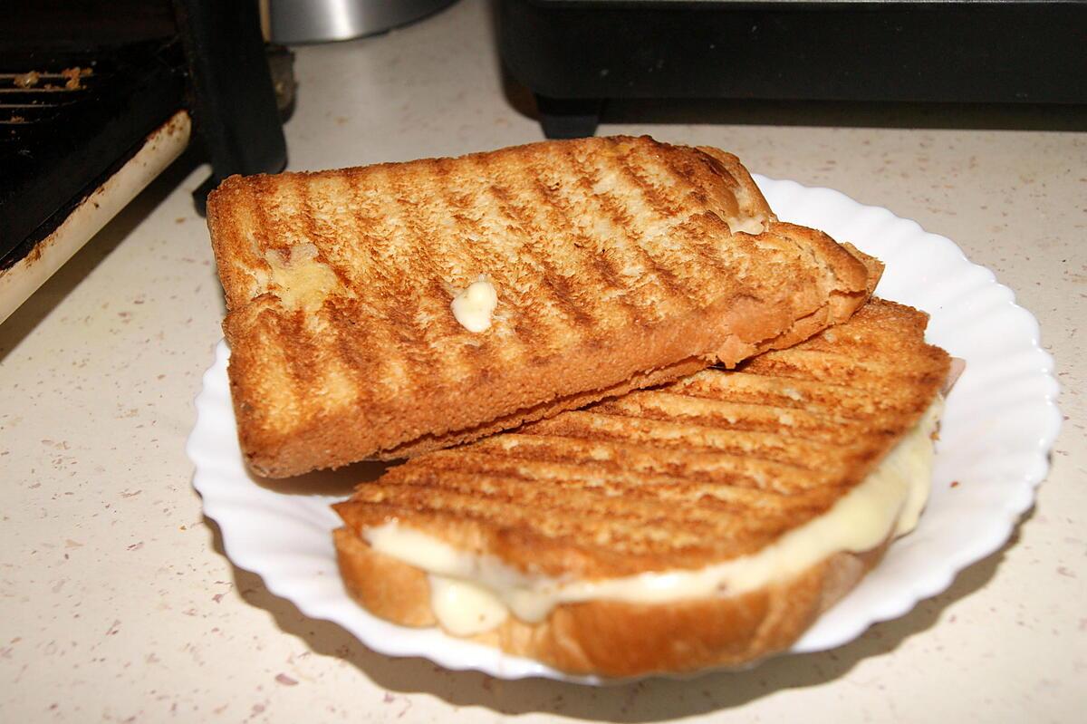 recette Croque monsieur à la raclette et minis croques apéro