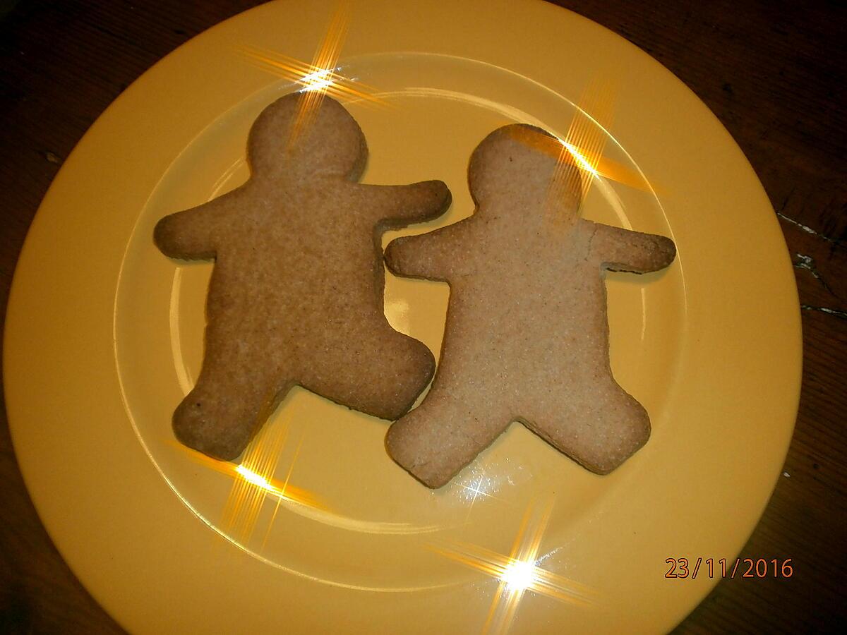 recette BISCUITS DE NOEL