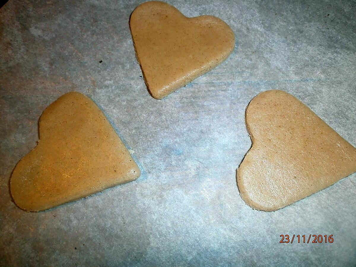 recette BISCUITS DE NOEL