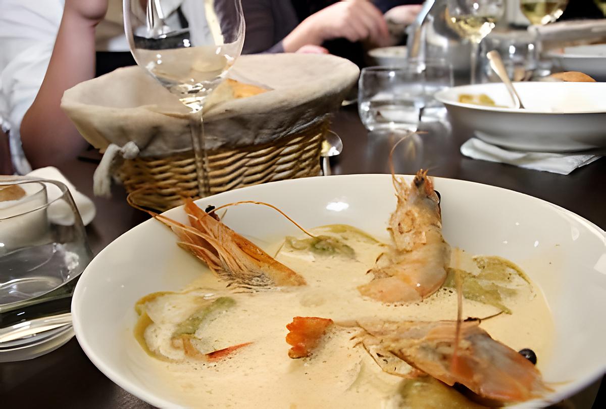 recette Bouquet de crevettes Obsiblue déclinées en bisque, grillées et pochées (recette apprise au cours de l'Atelier Guy Martin)