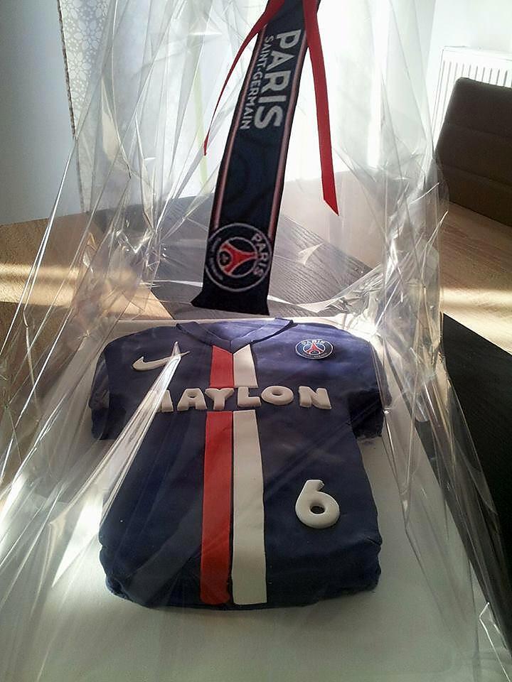 recette Gâteau d'anniversaire:Maillot de foot Psg