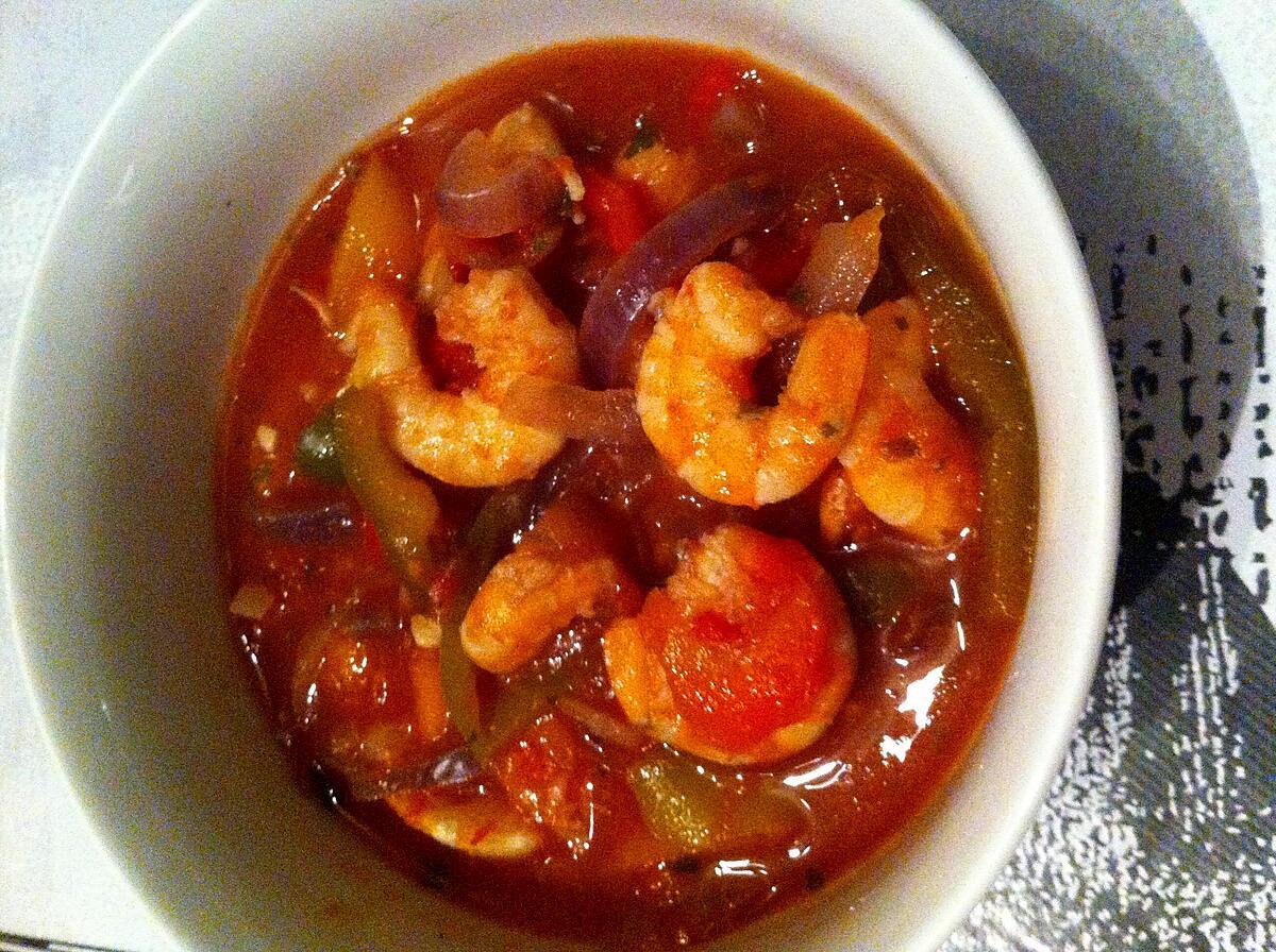 recette Soupe à la tomate, crevettes et poivrons