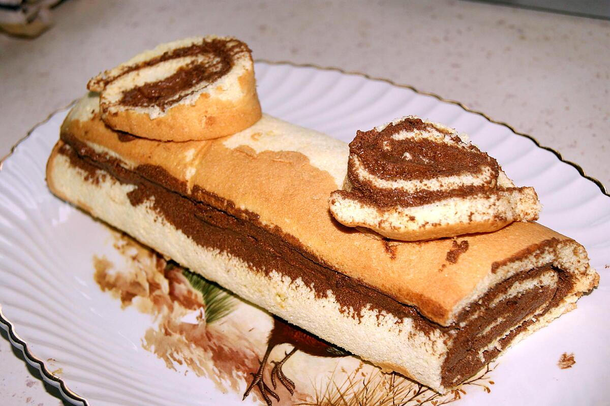 recette Bûche à la mousse au chocolat/écorces de clémentines confites et crème de caramel beurre salé