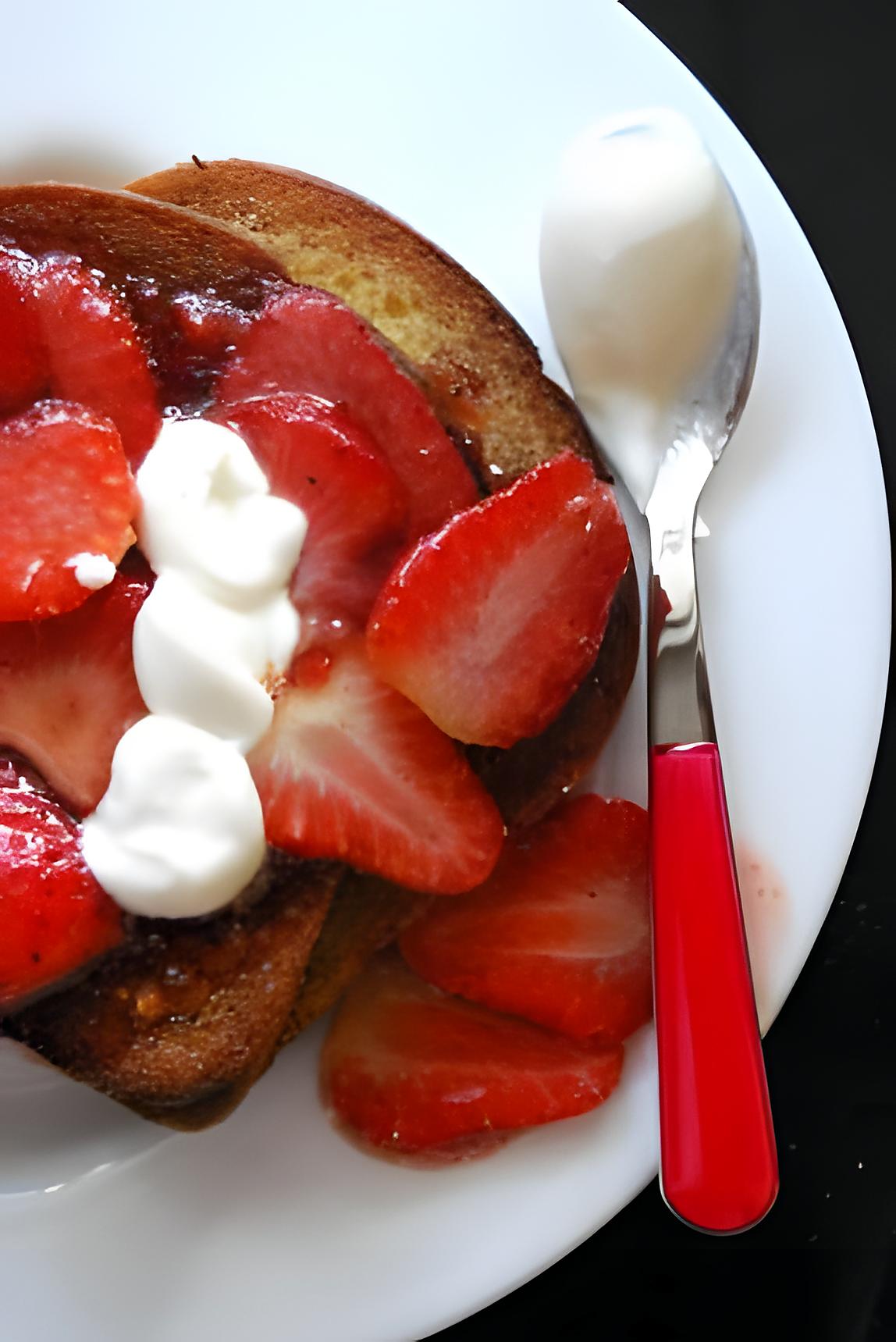 recette Pain brioché perdu dans les fraises