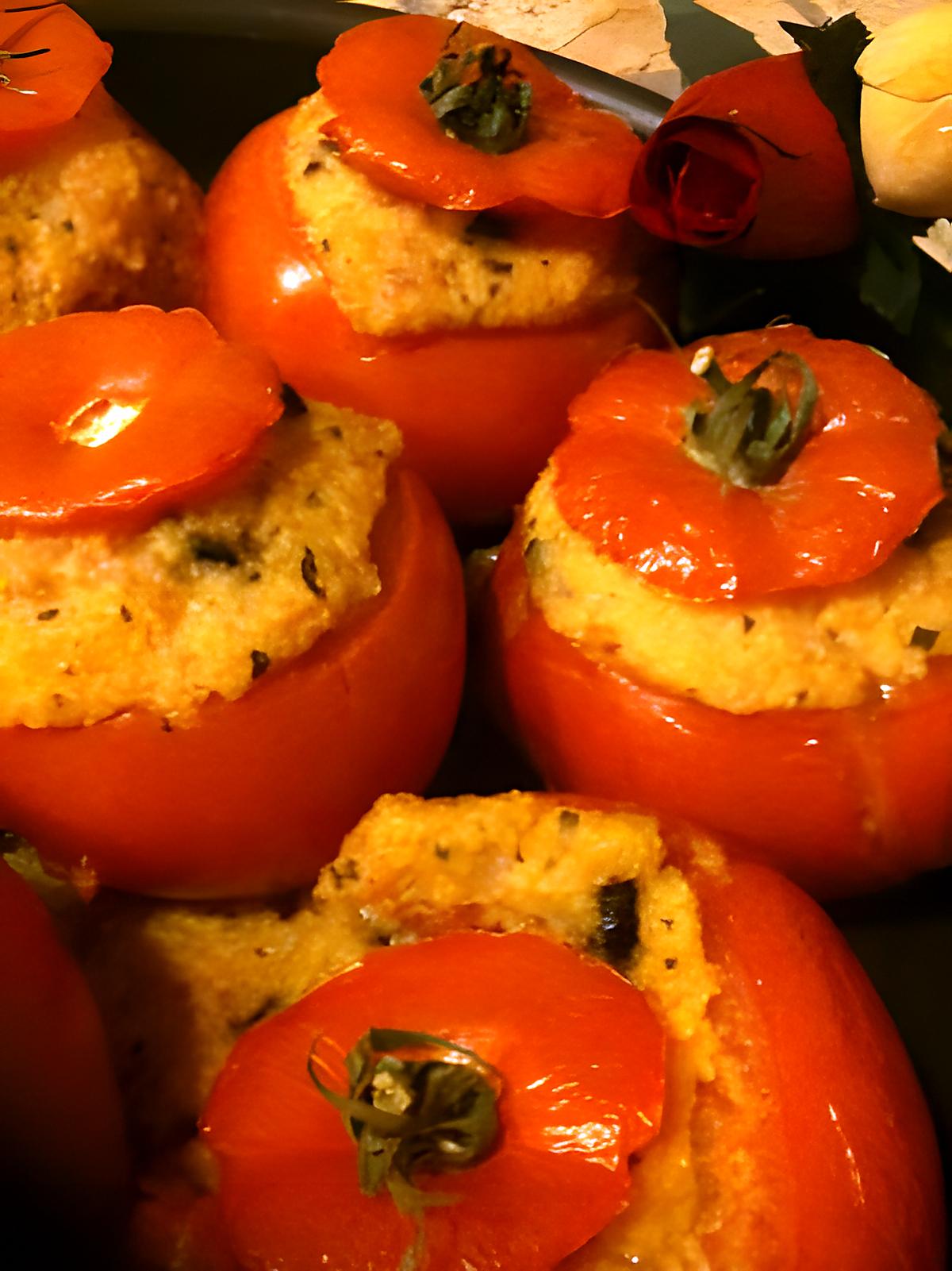 recette TOMATES  FARCIES  A  LA  POLENTA   PARFUMEE