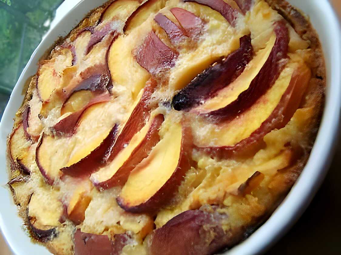 Clafoutis aux pêches et gingembre frais