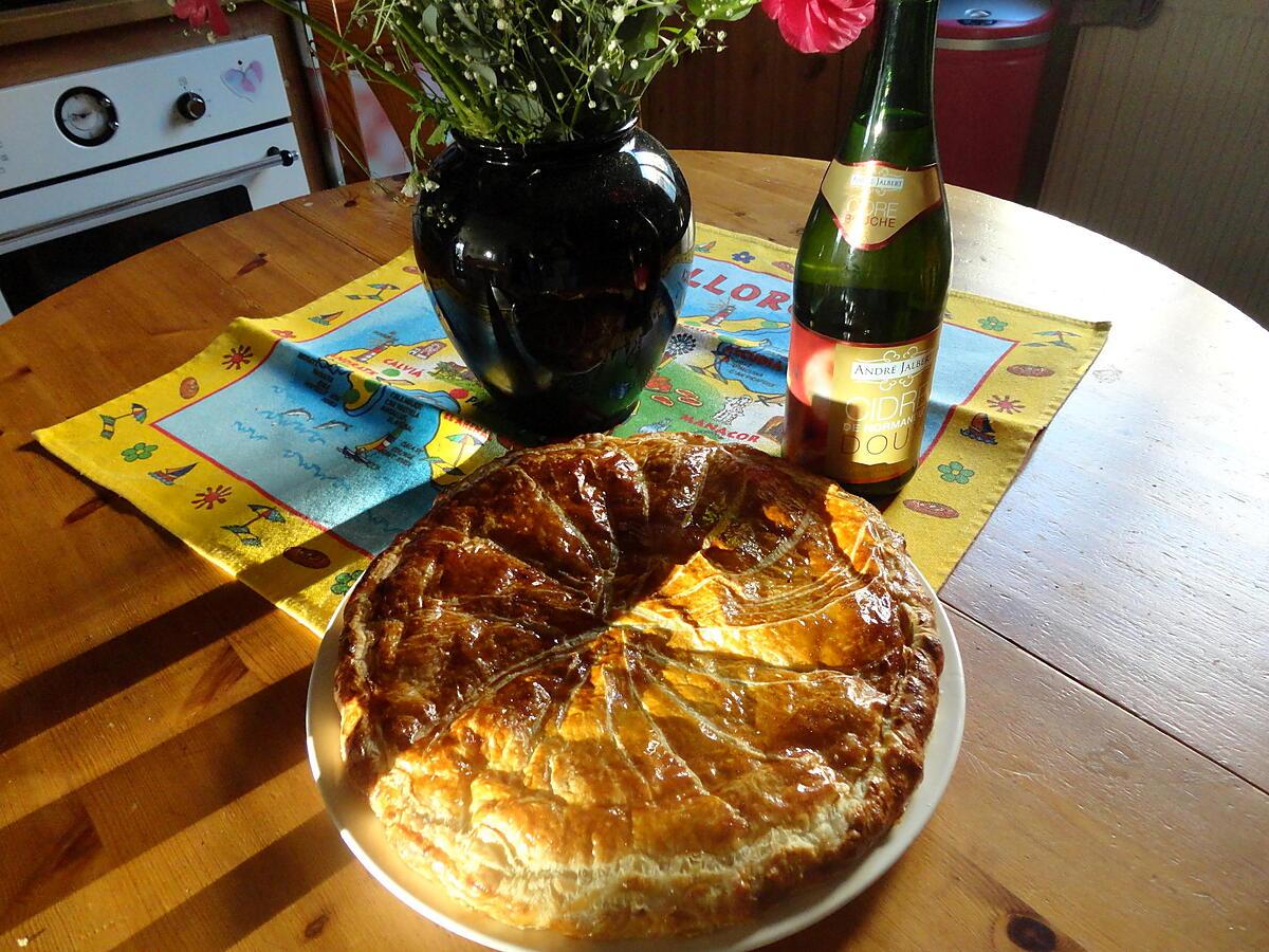 recette galette frangipane noix /noisette / chocolat blanc/chocolat noir