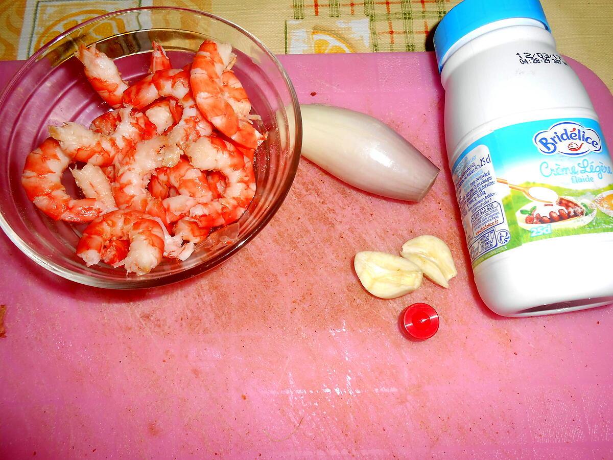 recette CREVETTES SAUCE CREME SAFRANEE