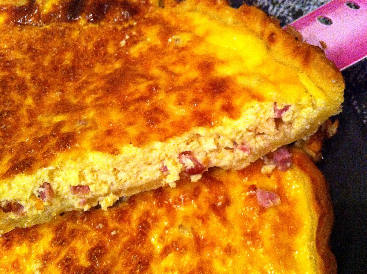 recette Quiche lardons, bacon et gruyère suisse