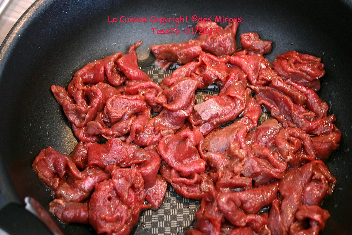 recette Bœuf Sauté Aux Oignons et poivre noir