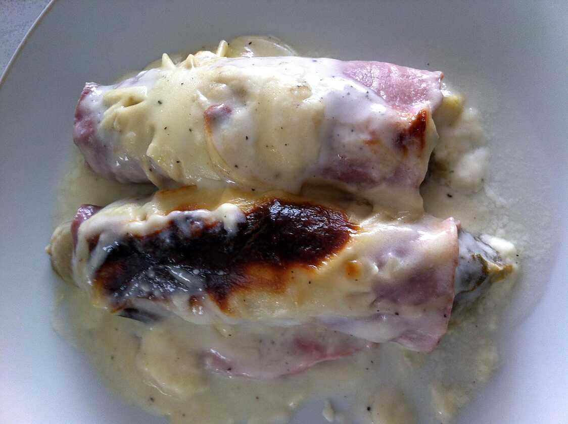Recette de Gratin d'endives au maroilles et jambon braisé
