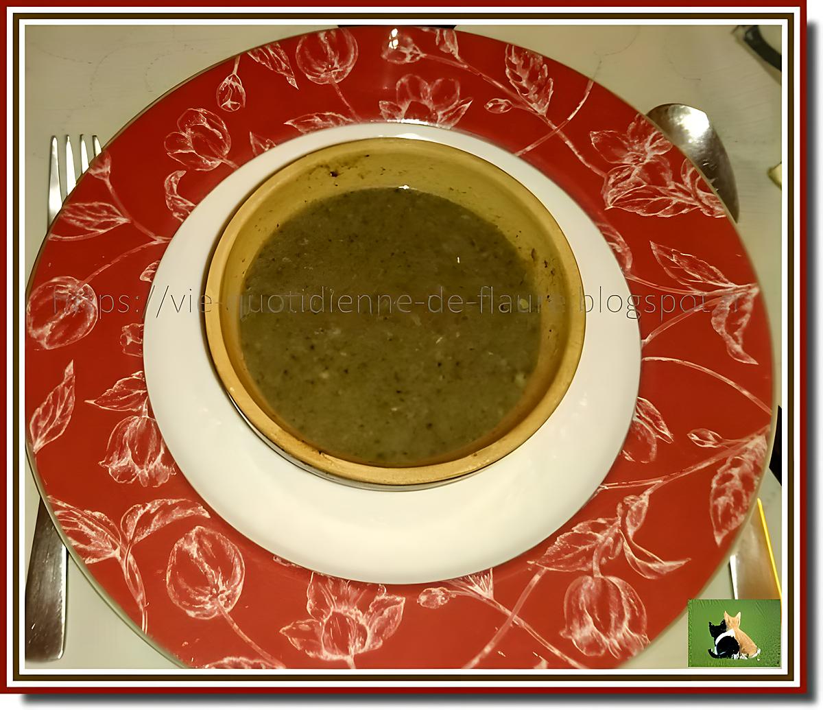 recette Potage champignons de Paris, poireau et graines de fenouil