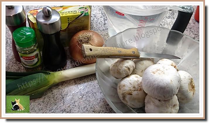 recette Potage champignons de Paris, poireau et graines de fenouil