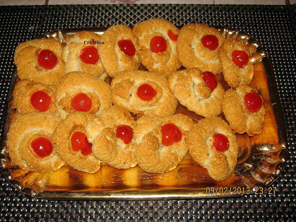 recette BISCUITS AUX AMANDES