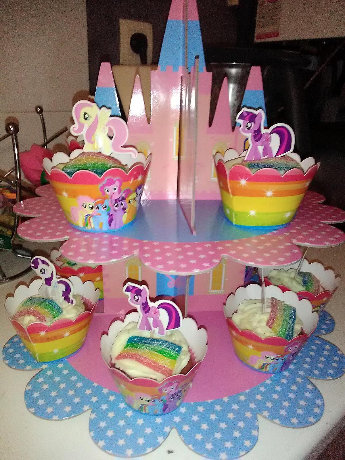 recette Château My little pony cupcakes framboise arc en ciel