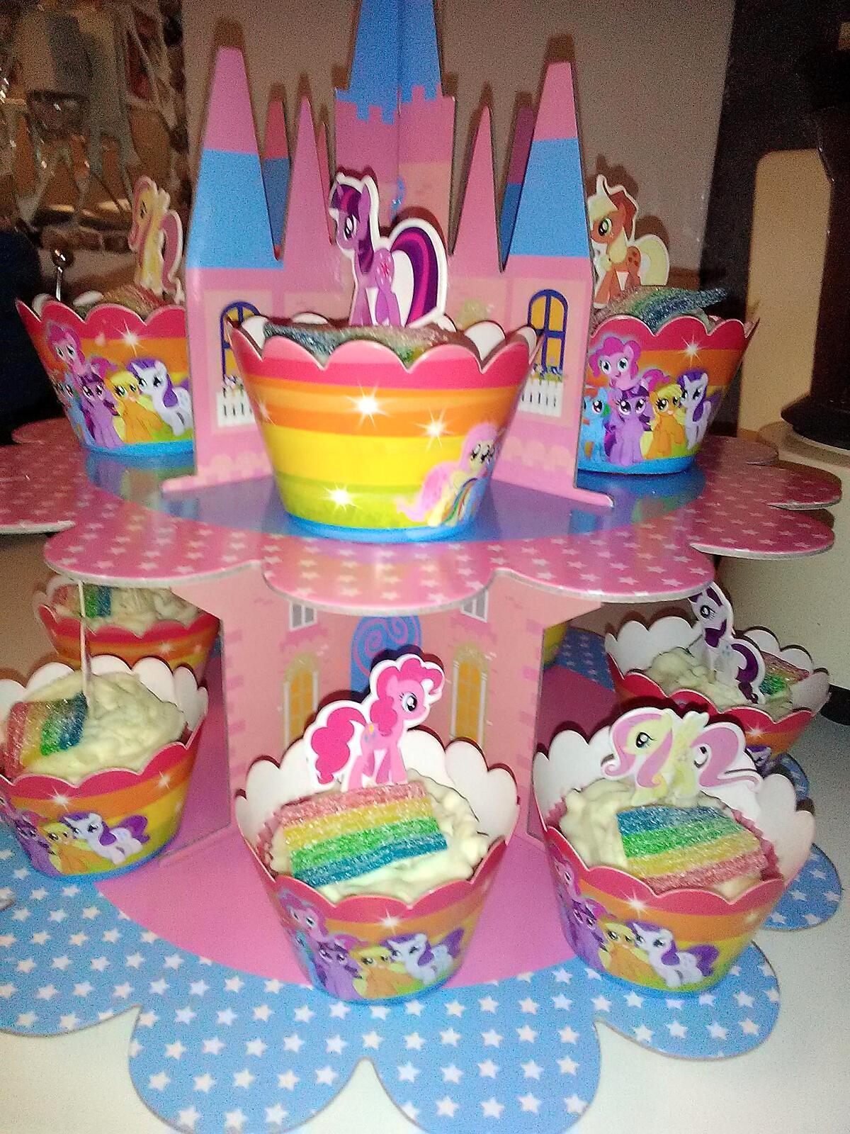 recette Château My little pony cupcakes framboise arc en ciel