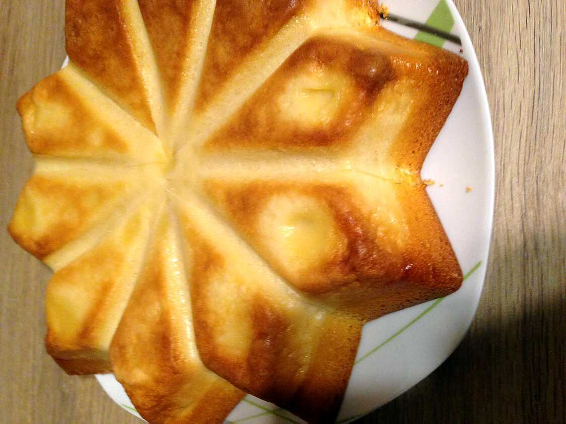 Recette de Gâteau aux pommes amande vanille