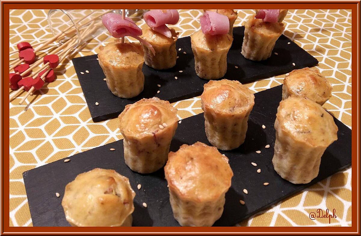 recette Minis Cannelés au Yaourt, Bacon et Sésame grillé