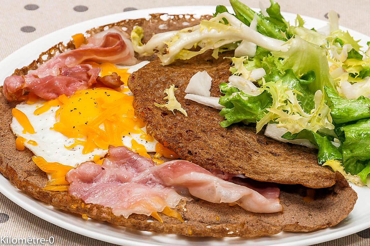 recette Galette poitrine fumée, oeuf et mimolette