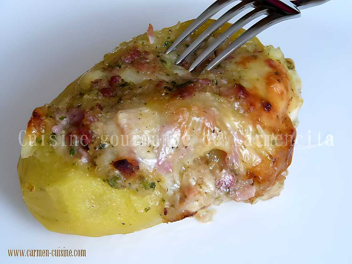 Recette de Pomme de terre farcie à la tomme de Savoie