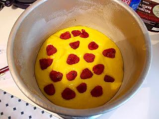 recette Layer cake aux ballons citron framboise