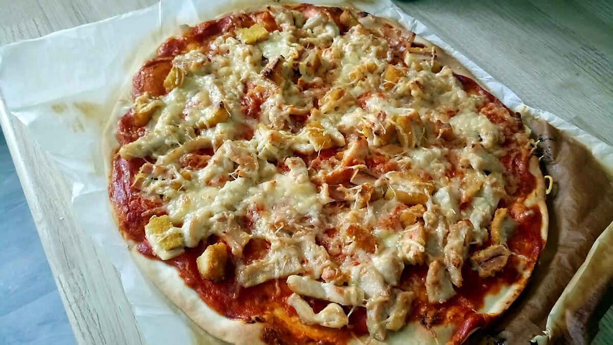 recette Pizza au poulet et au cordon bleu