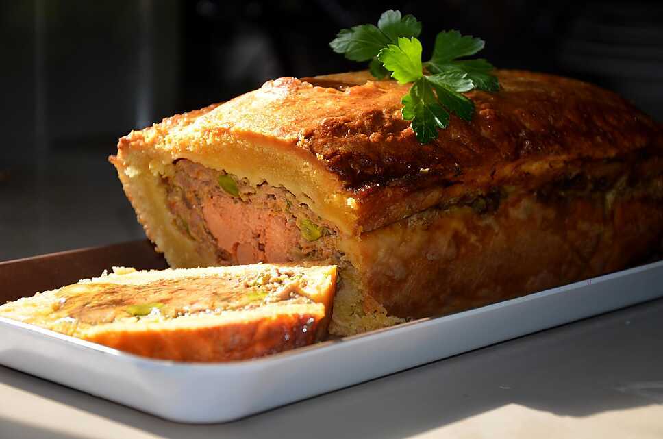 recette Pâté de canard en croûte, au foie gras et à l'armagnac