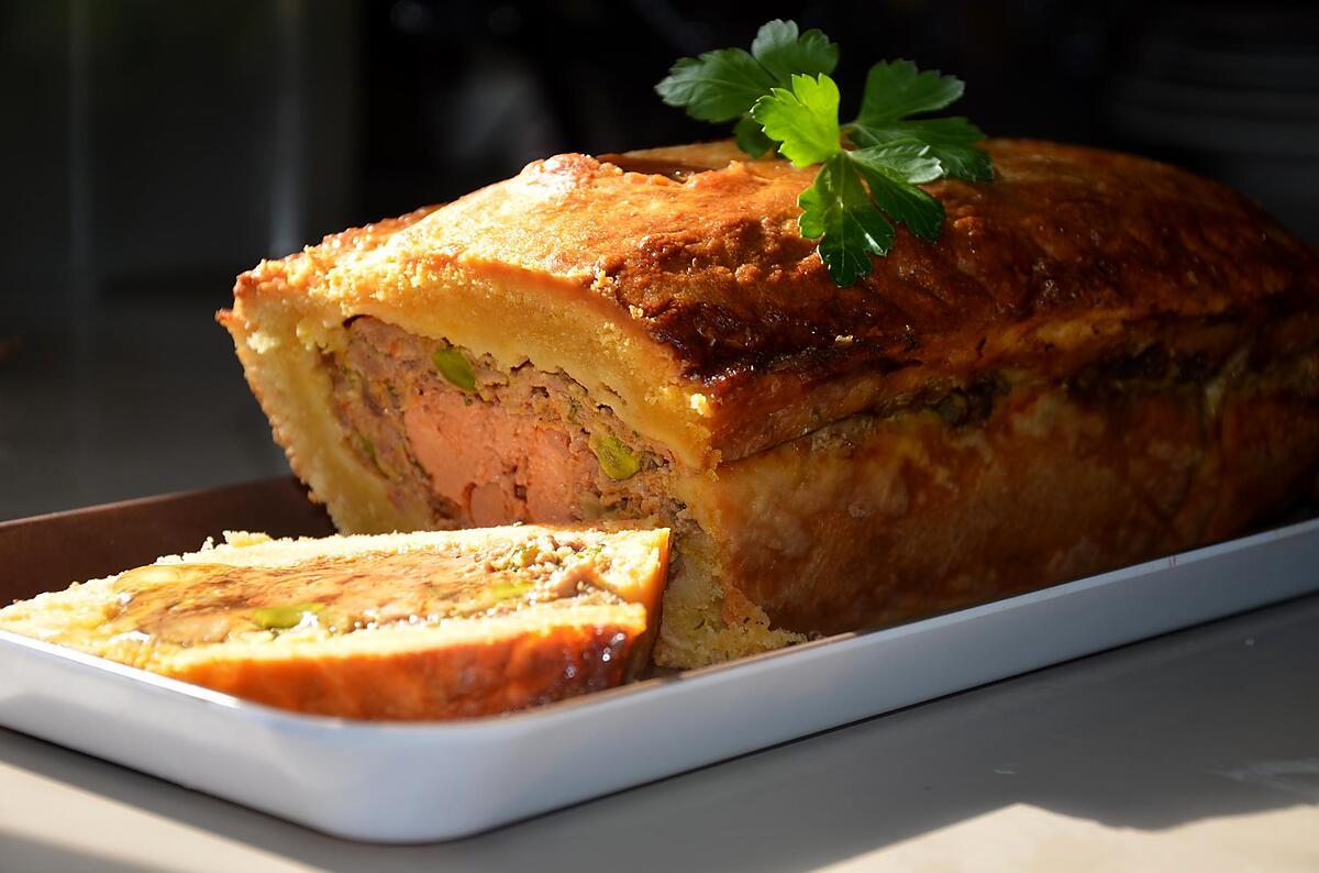 recette Pâté de canard en croûte, au foie gras et à l'armagnac