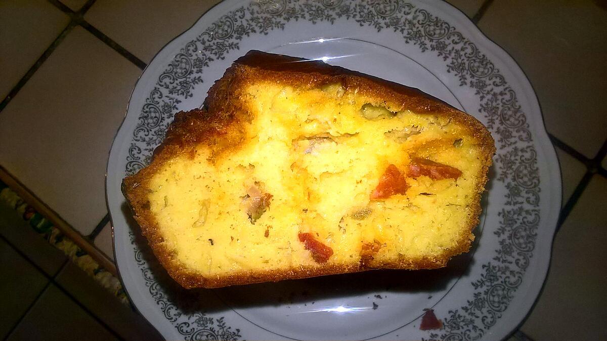 recette CAKE CHORIZO - OIGNONS - POIVRON - ST AGUR