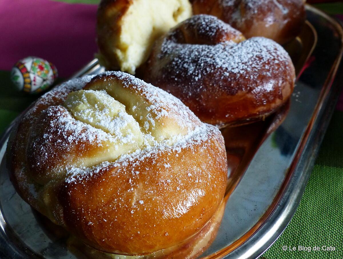 recette Brioches fourrées au fromage - Branzoaice