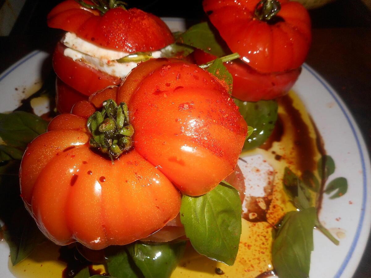 recette Tomates mozzarella en mille-feuilles