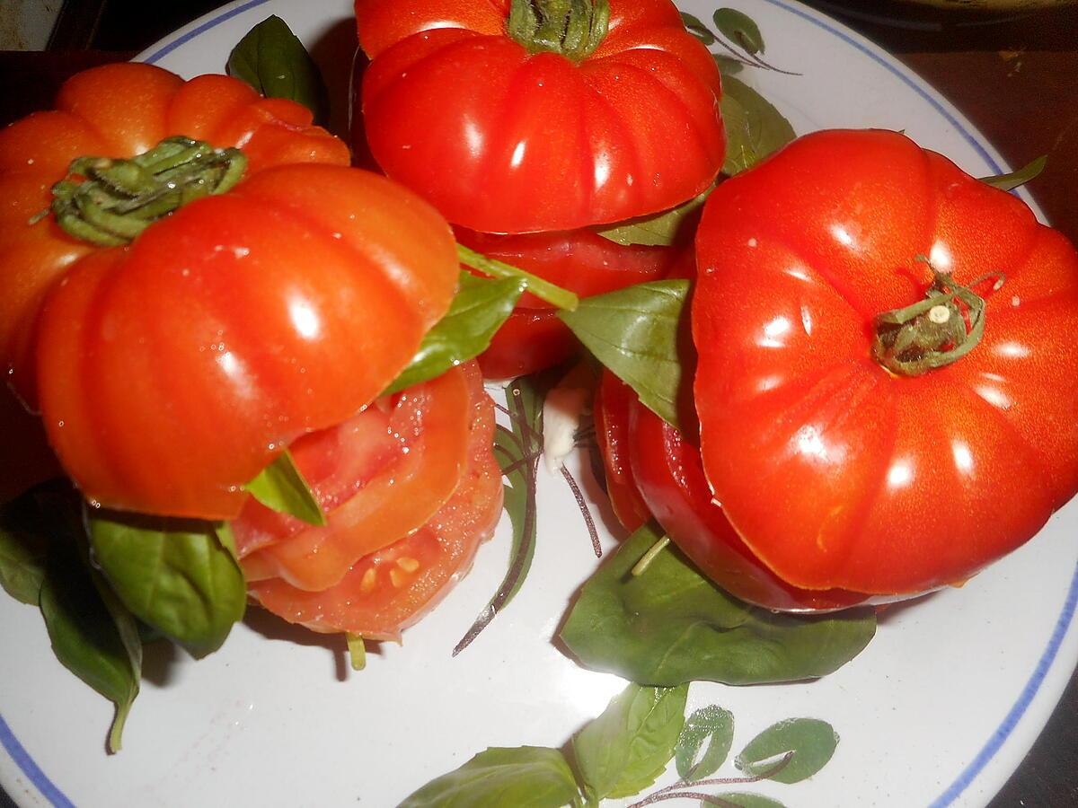 recette Tomates mozzarella en mille-feuilles