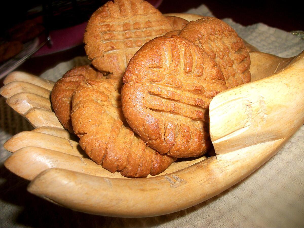 recette BISCUIT CROQUANT AU BEURRE D'ARACHIDE (dakatine)