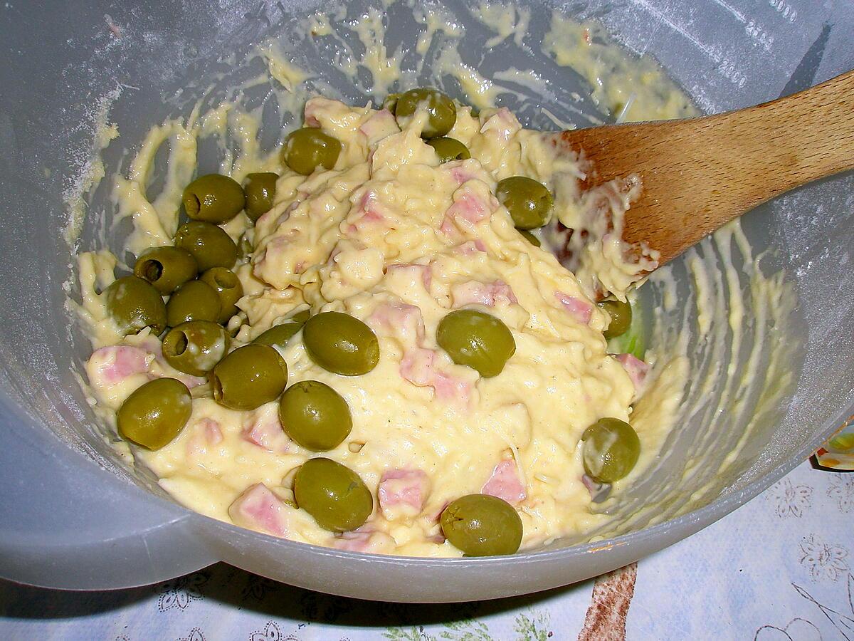 recette Cake aux olives et jambon