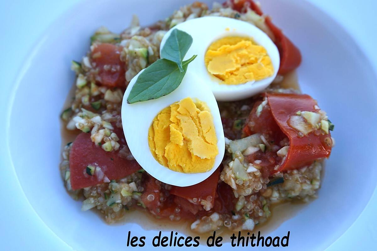 recette salade de quinoa , tomates et oeufs durs