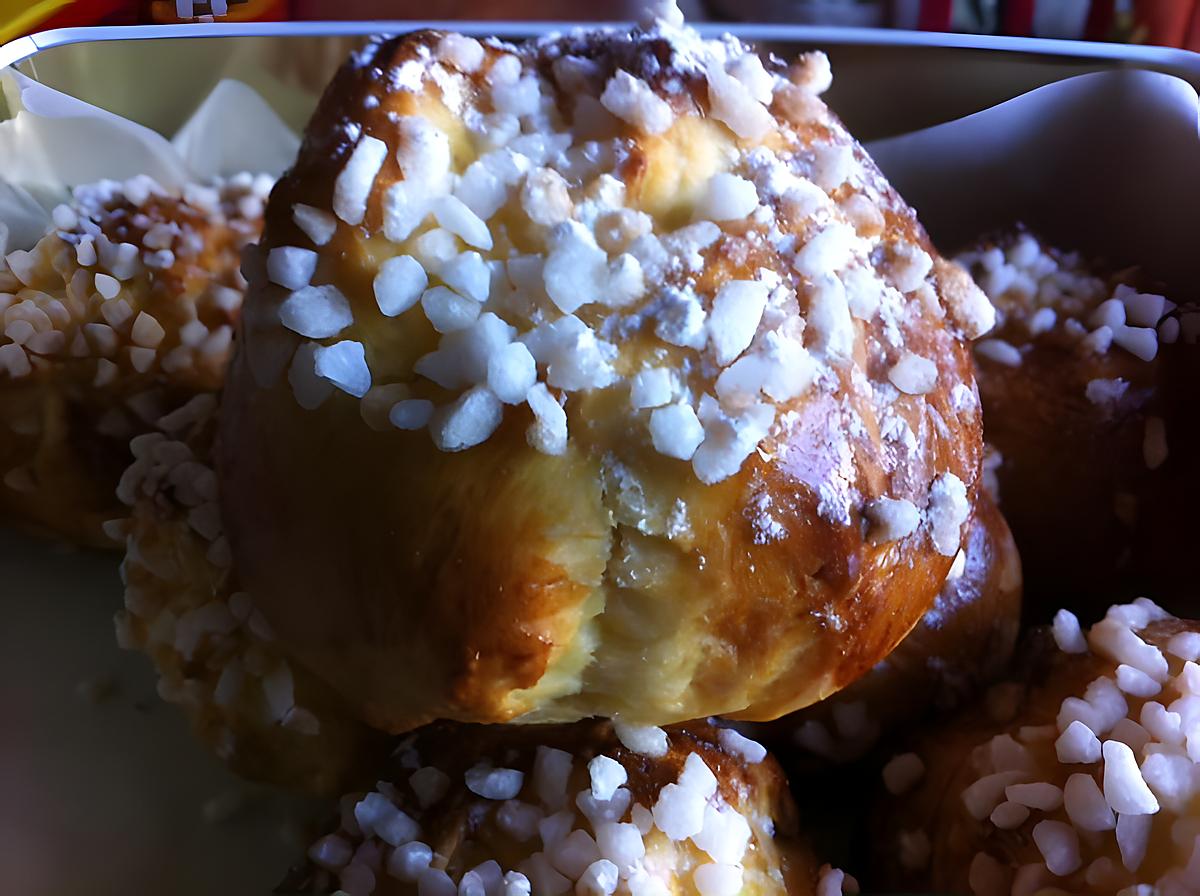 recette Briochettes au sucre perlée et à la fleur d'oranger