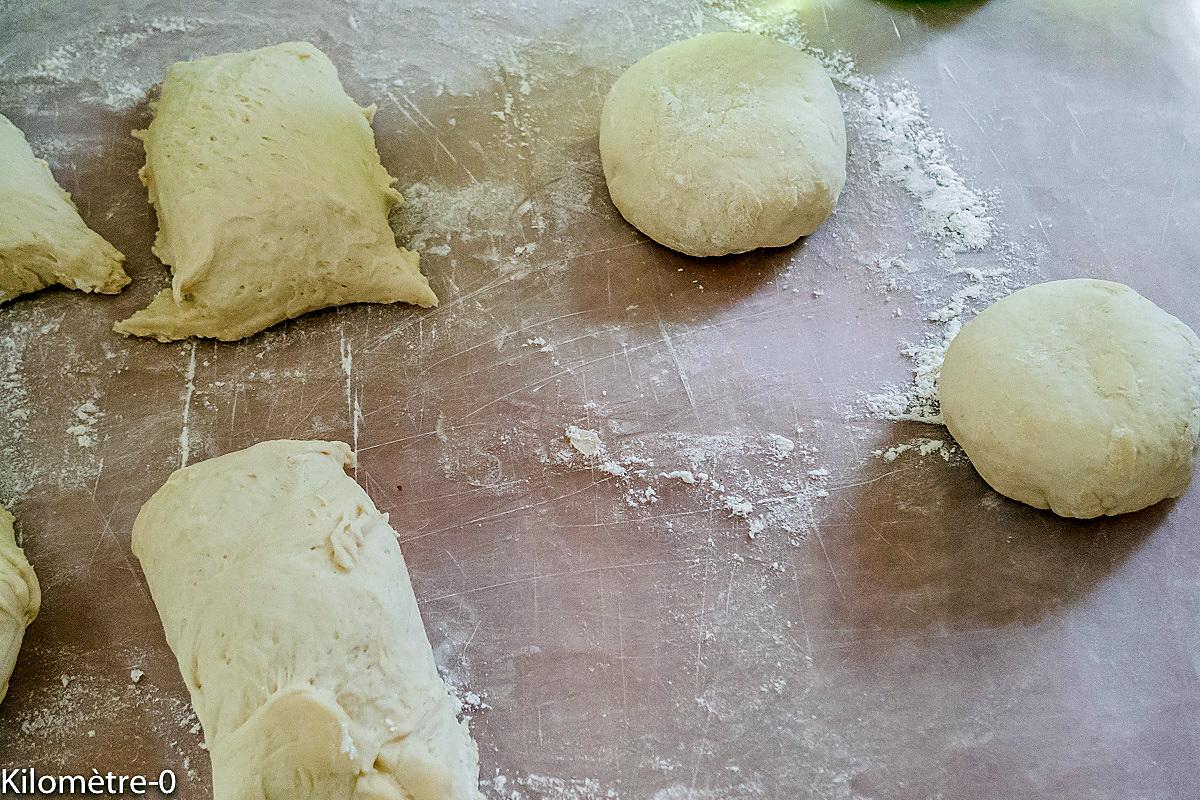 recette Hamburgers à la truite fumée, à la roquette et aux asperges vertes