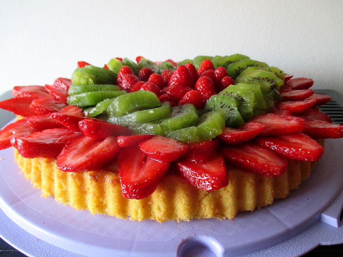 recette TARTE GENOISE AUX FRUITS