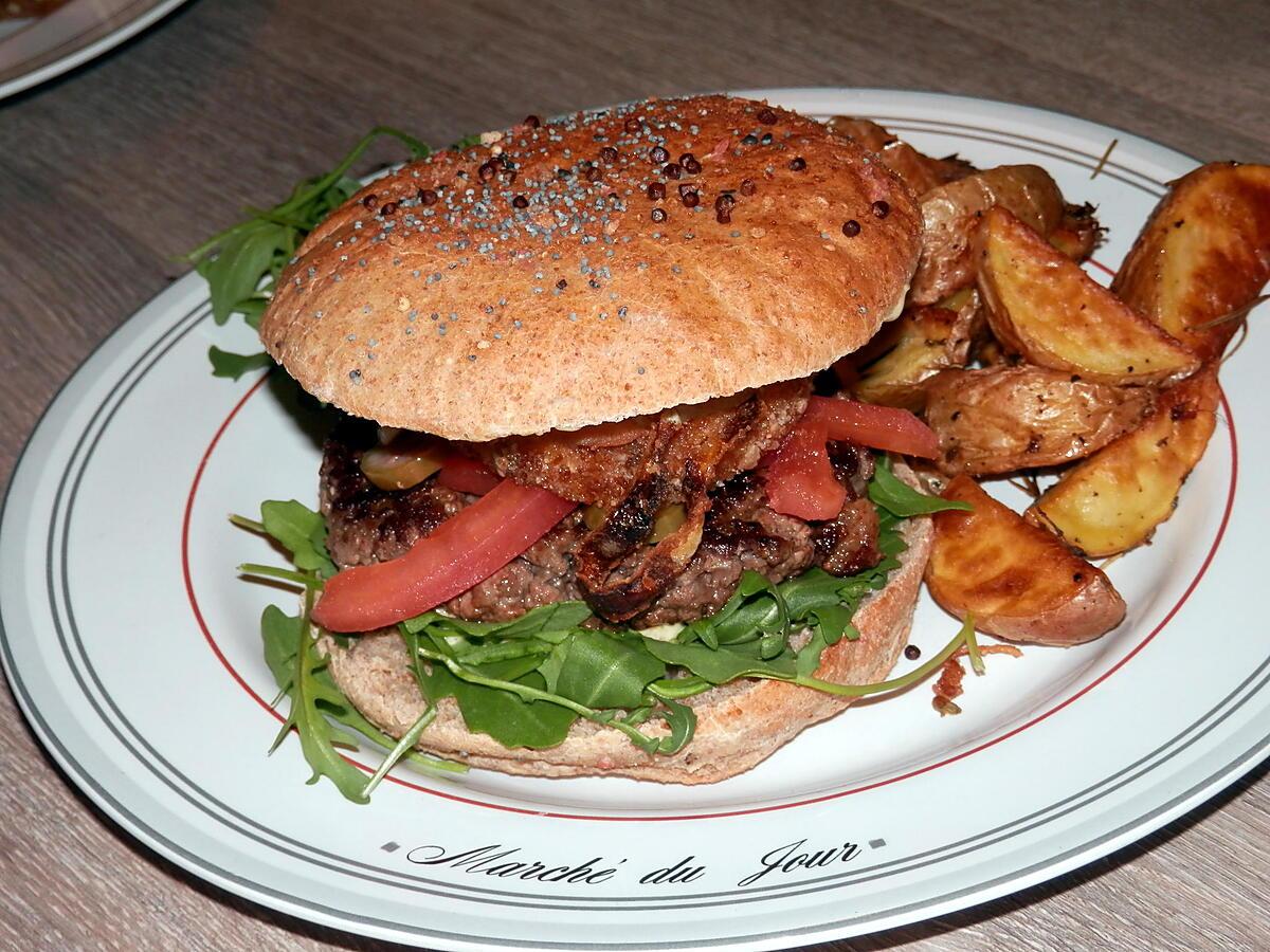 recette Mon Burger du Charolais au Gouda Pané à la Truffe Noir