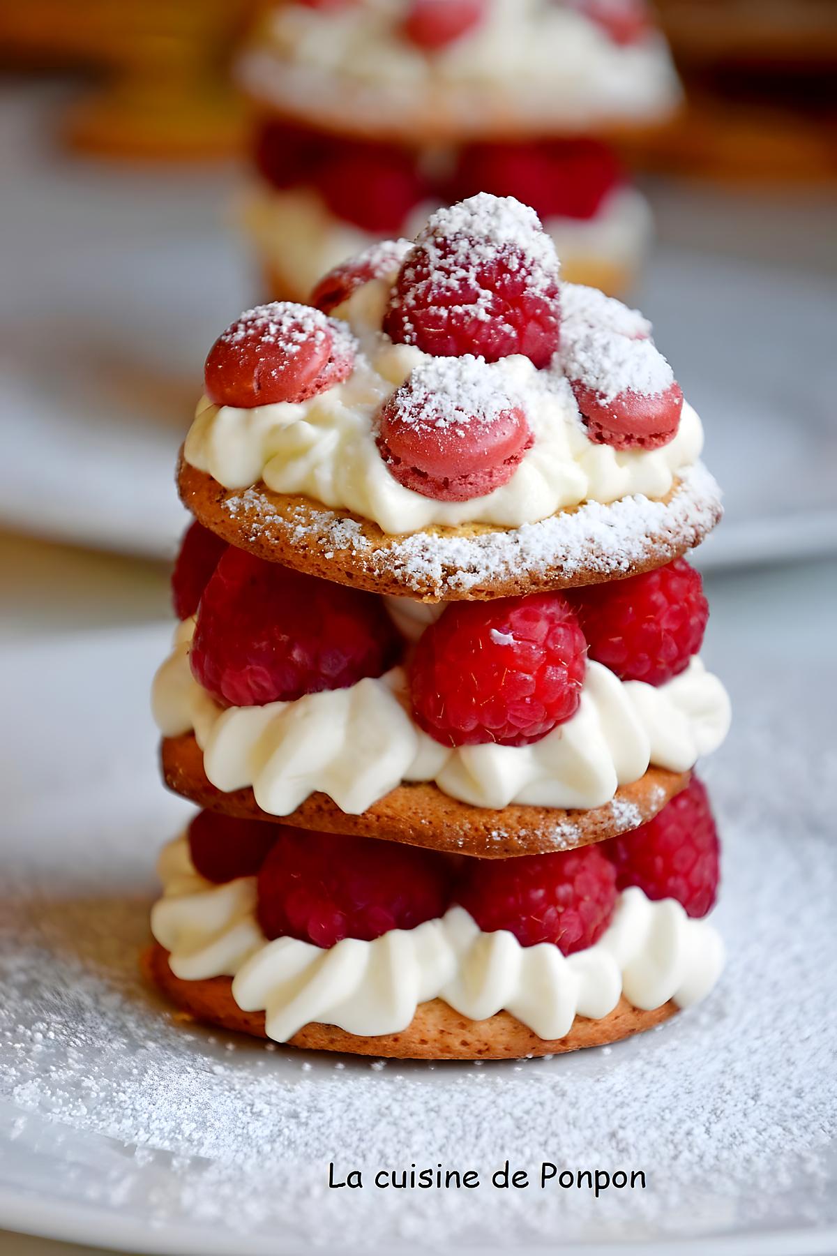 recette Étages de framboises, de dacquoises et chantilly