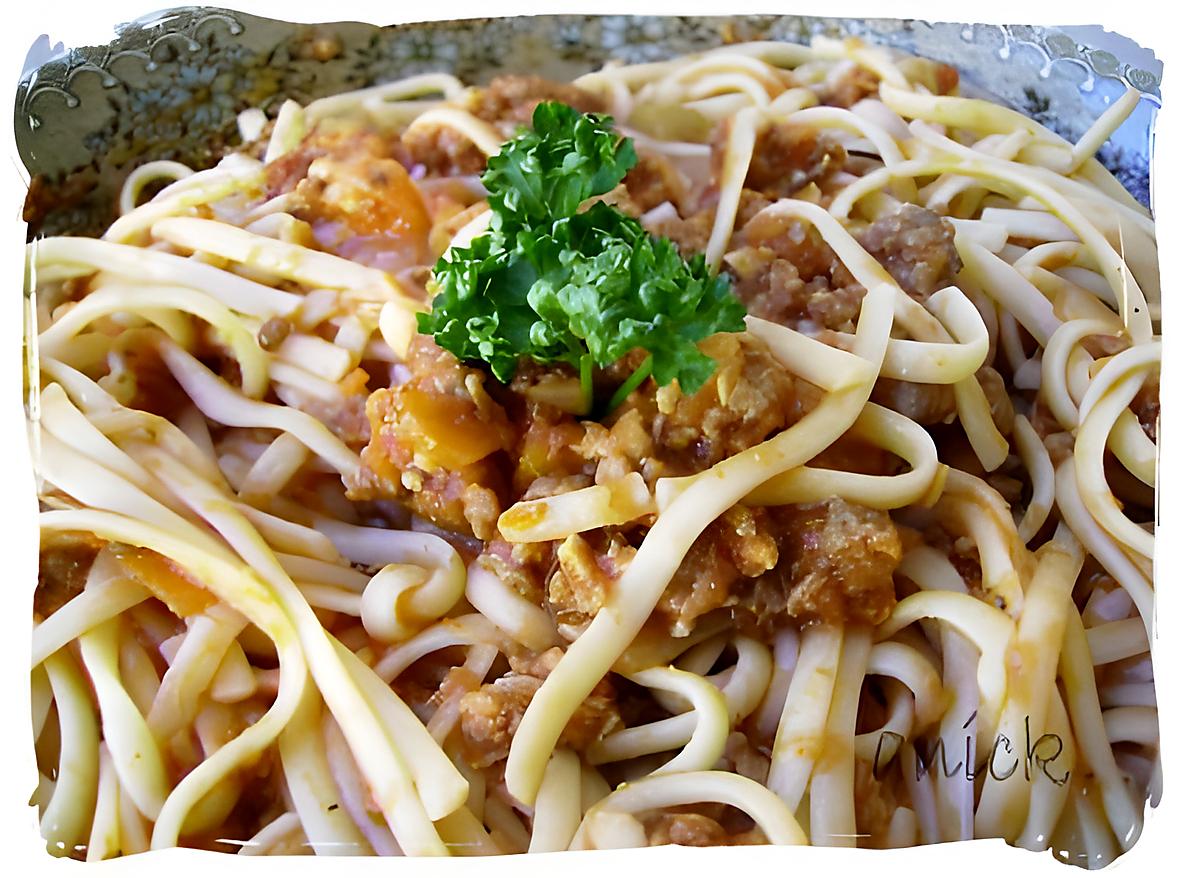 recette spaghettis plats à la bolognaise