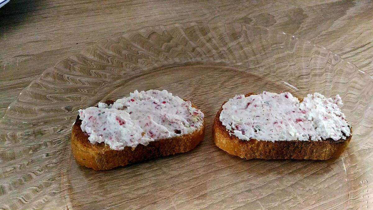 recette Toasts radis beurre ou fromage de chèvre