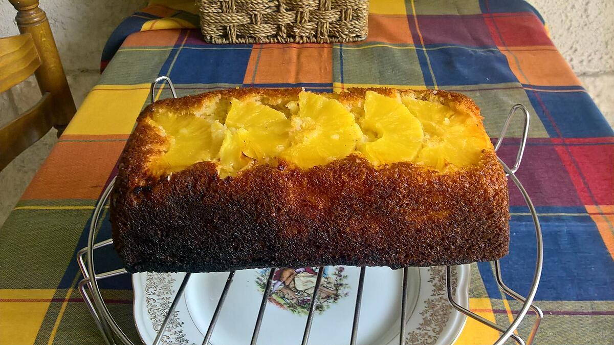 recette CAKE à L'ANANAS