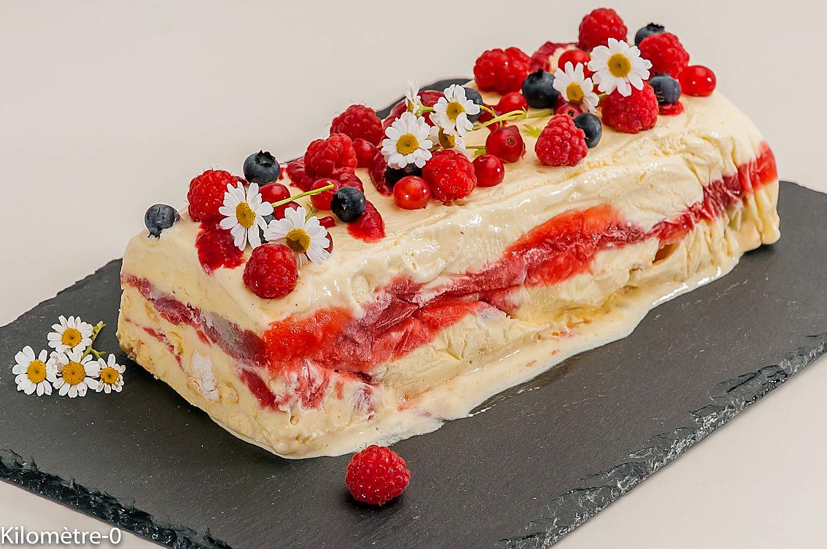 recette Semifreddo à la rhubarbe et aux fraises