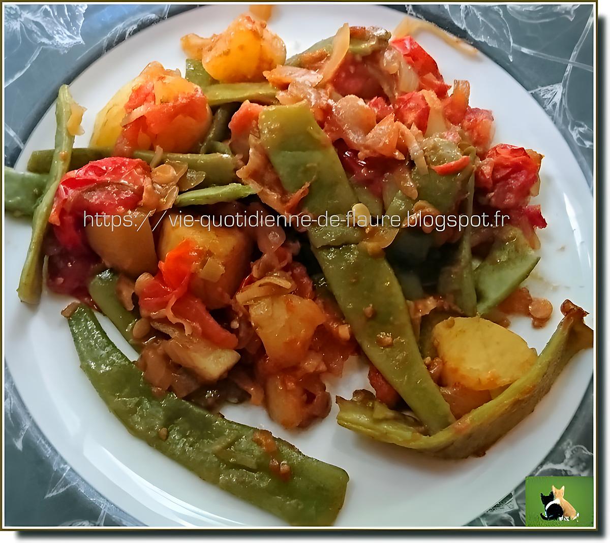 recette Pommes de terre, haricots plats et tomates avec un peu de piment, de paprika, d'ail et d'oignon