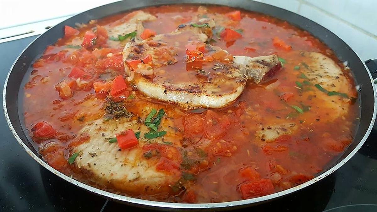 recette Côtes de porc sauce rouge