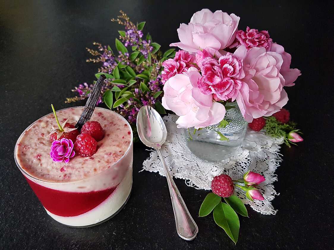 Panna Cotta aux Framboises et Framboisines de Fougerolles