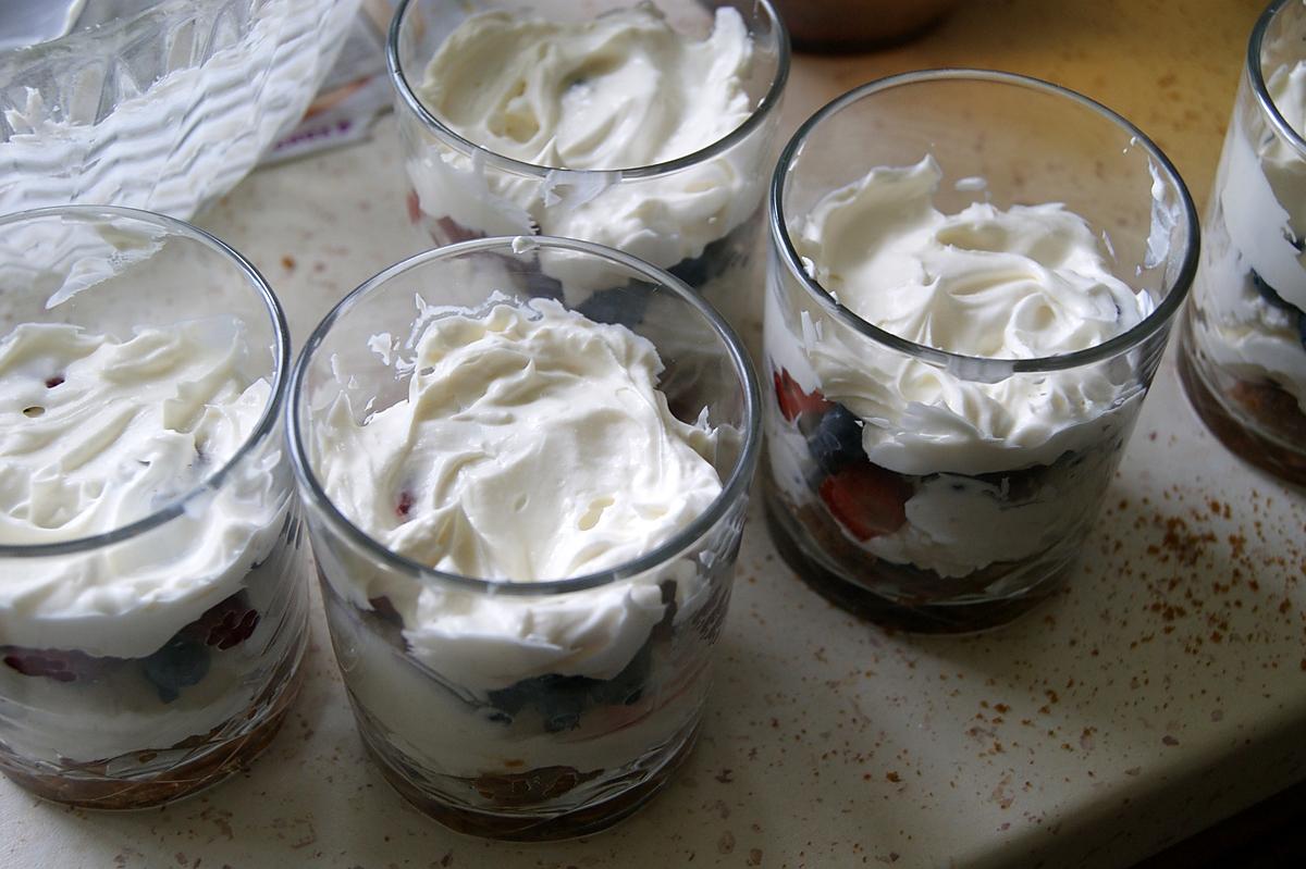 recette Tiramisu aux fruits rouges et spéculoos