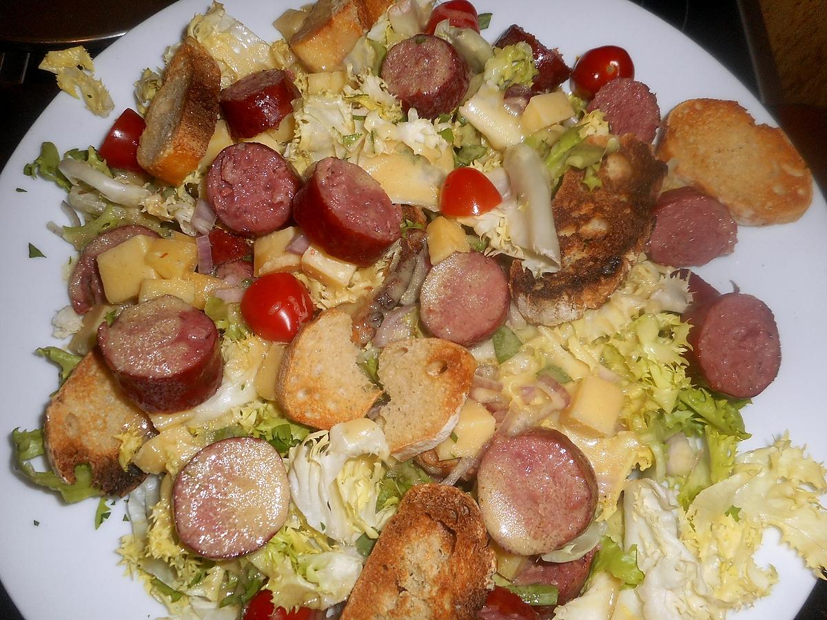 recette Salade frisée aux diots de savoie